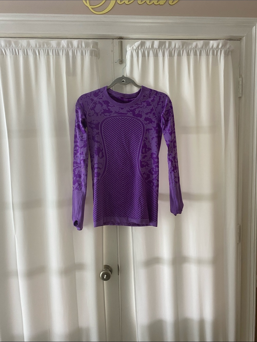 lululemon athletica camo Purple Long-Sleeve Seamless Performance Top